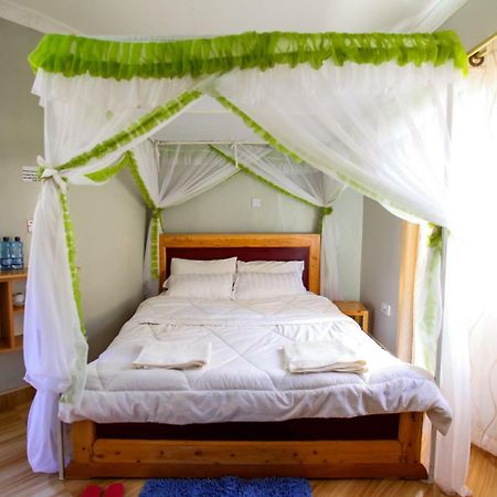 Maya Gardens Sagana Resort Extérieur photo