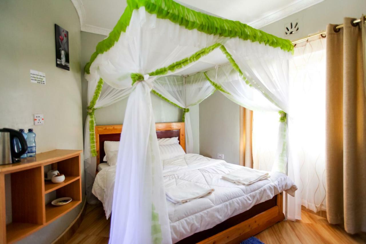 Maya Gardens Sagana Resort Extérieur photo